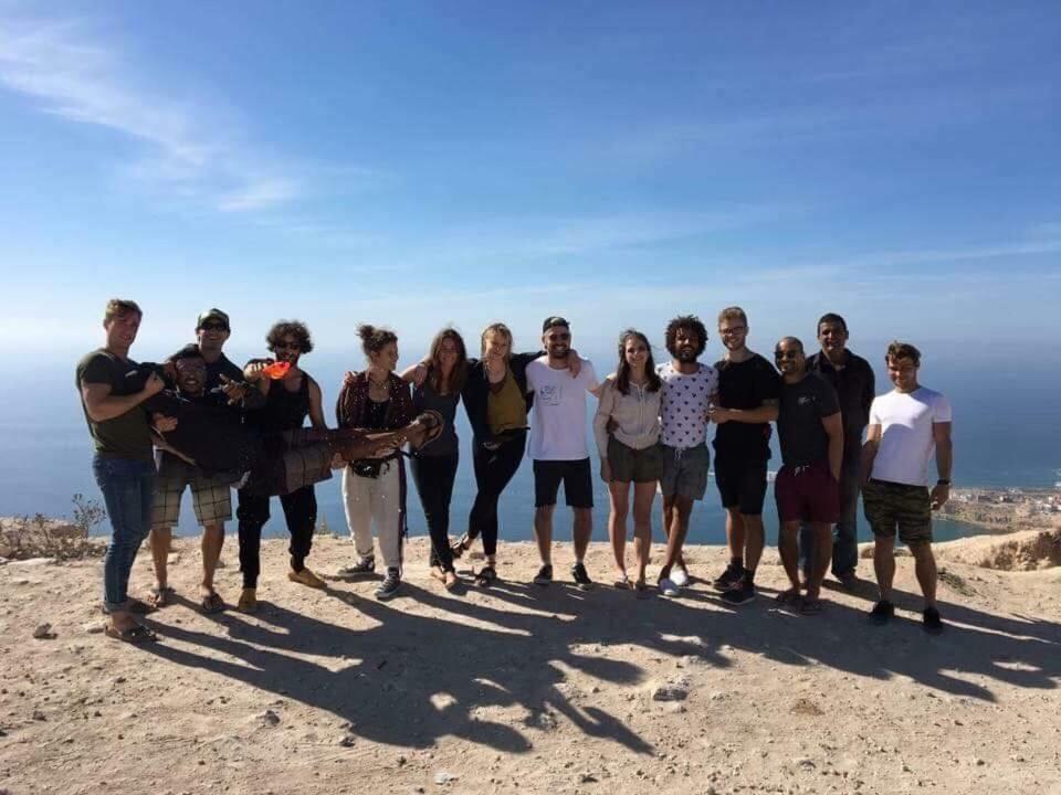 Sunside Surf House Vandrarhem Taghazout Exteriör bild